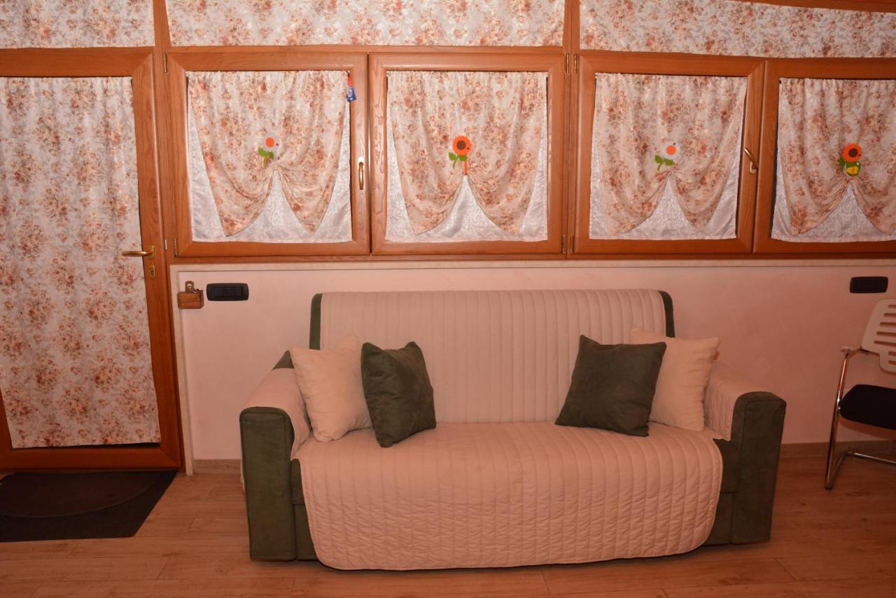 Villa Dei Cicas Taranto Bagian luar foto